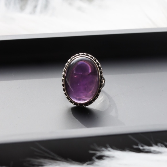 Amethyst Sterling Silver Ring - Picture 1 of 2